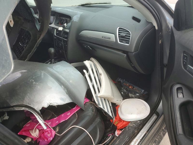 50336166 :رقم المزاد ، WAUBFAFL4BN031852 vin ، 2011 Audi A4 مزاد بيع
