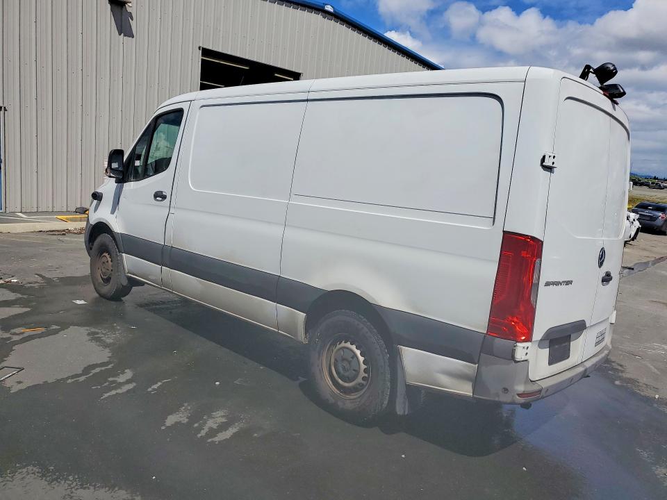 48138286 :رقم المزاد ، W1Y70BGY9NT089221 vin ، 2022 Mercedes-benz Sprinter مزاد بيع