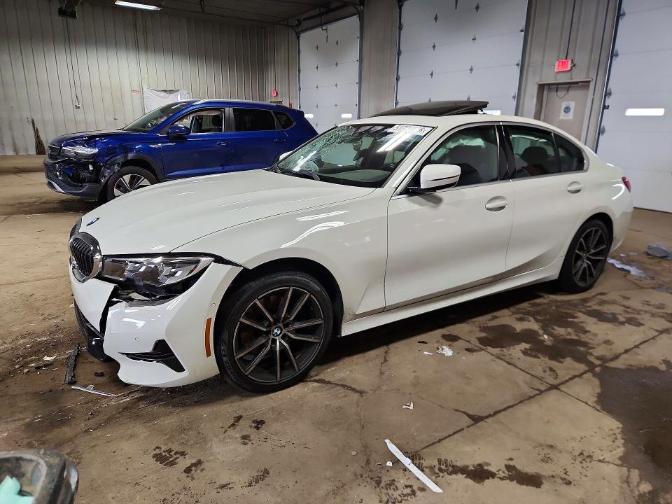 51786066 :رقم المزاد ، 3MW5R7J01L8B38236 vin ، 2020 Bmw 330xi مزاد بيع