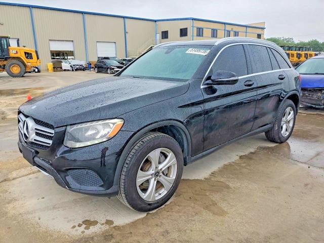 51499736 :رقم المزاد ، WDC0G4JB5HF227660 vin ، 2017 Mercedes-benz Glc مزاد بيع