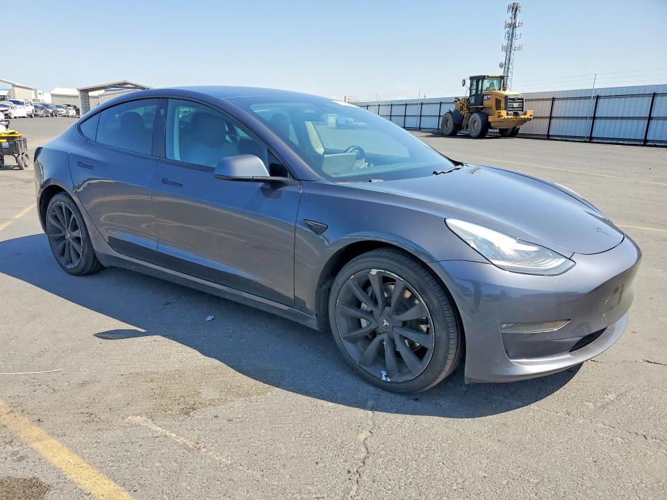 Продажа на аукционе авто 2019 Tesla Model 3, vin: 5YJ3E1EBXKF390320, номер лота: 51618666