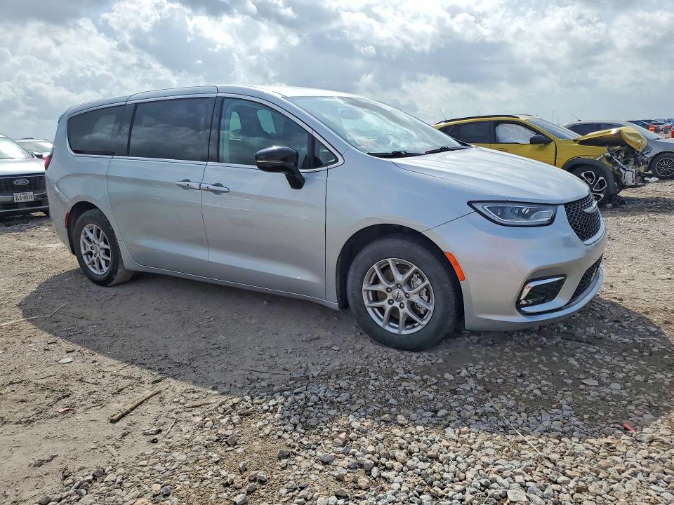 Продажа на аукционе авто 2024 Chrysler Pacifica, vin: 2C4RC1BG1RR129141, номер лота: 49749556