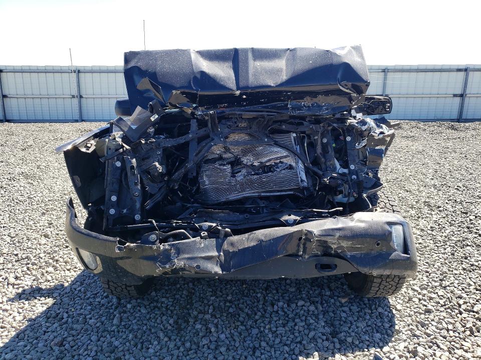 Продажа на аукционе авто 2018 Chevrolet Silverado, vin: 3GCUKSEC3JG215413, номер лота: 51199866