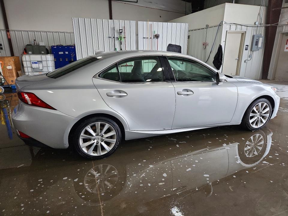Aukcja sprzedaży 2015 Lexus Is, vin: JTHCF1D22F5016207, numer aukcji: 49442396