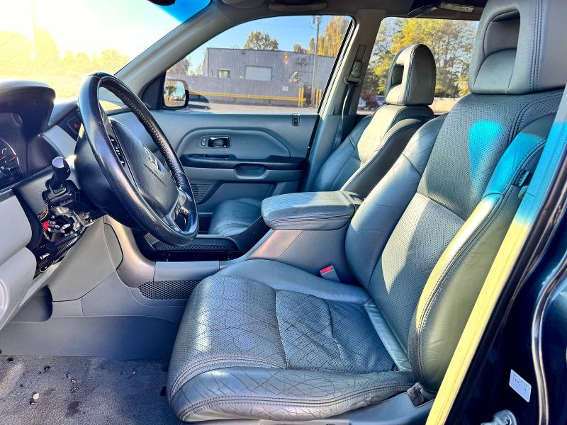 Продажа на аукционе авто 2004 Honda Pilot, vin: 2HKYF18504H536334, номер лота: 49038836