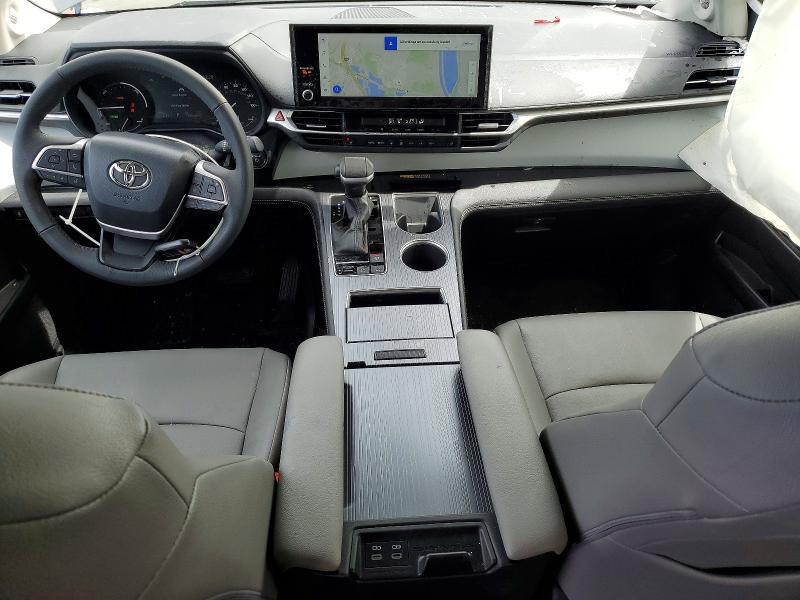 Продажа на аукционе авто 2026 Toyota Sienna, vin: 5TDYSKFC4TS233617, номер лота: 50172916