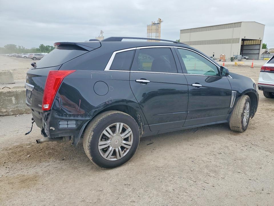 50231796 :رقم المزاد ، 3GYFNAE39FS562883 vin ، 2015 Cadillac Srx مزاد بيع