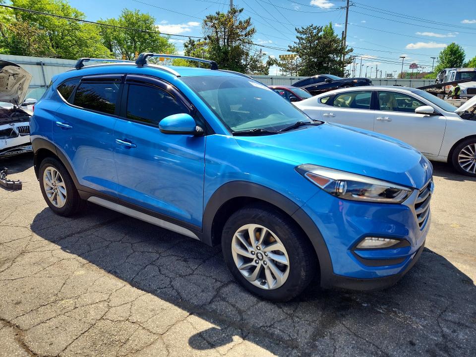 2018 Hyundai Tucson მანქანა იყიდება აუქციონზე, vin: KM8J33A4XJU617751, აუქციონის ნომერი: 50107846