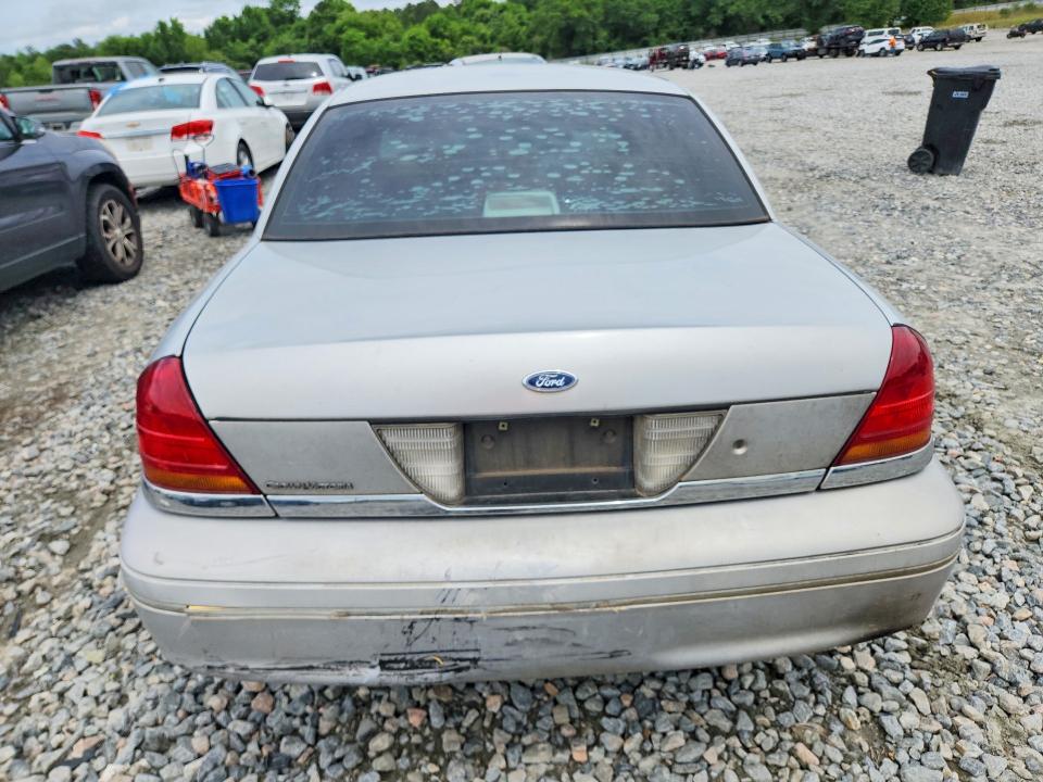 52025366 :رقم المزاد ، 2FAFP73W61X131912 vin ، 2001 Ford Crown Victoria مزاد بيع