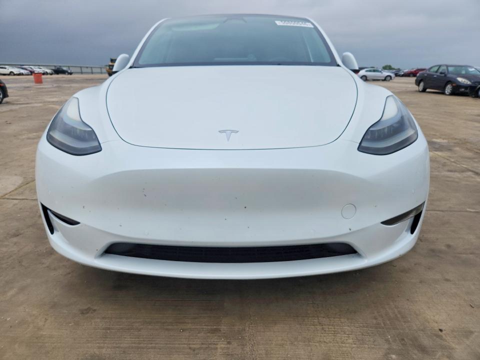 50800046 :رقم المزاد ، 7SAYGDEF0NF548563 vin ، 2022 Tesla Model Y مزاد بيع