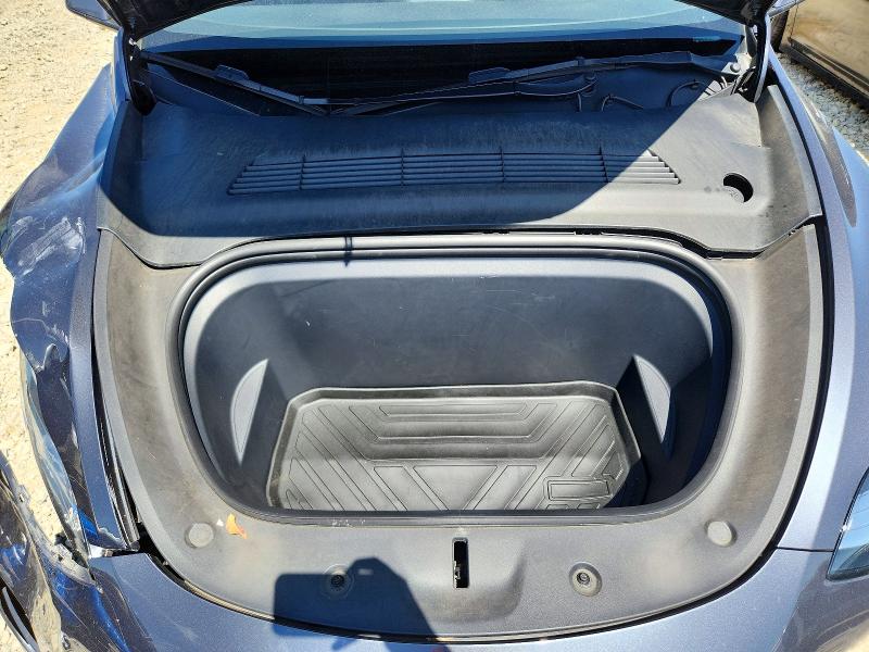 51858536 :رقم المزاد ، 7SAYGDEE8NF384583 vin ، 2022 Tesla Model Y مزاد بيع