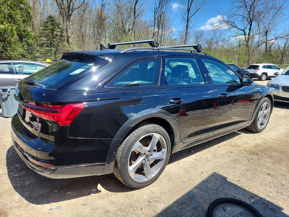 Продажа на аукционе авто 2023 Audi A6 Allroad, vin: WAU92BF24PN059245, номер лота: 50642716