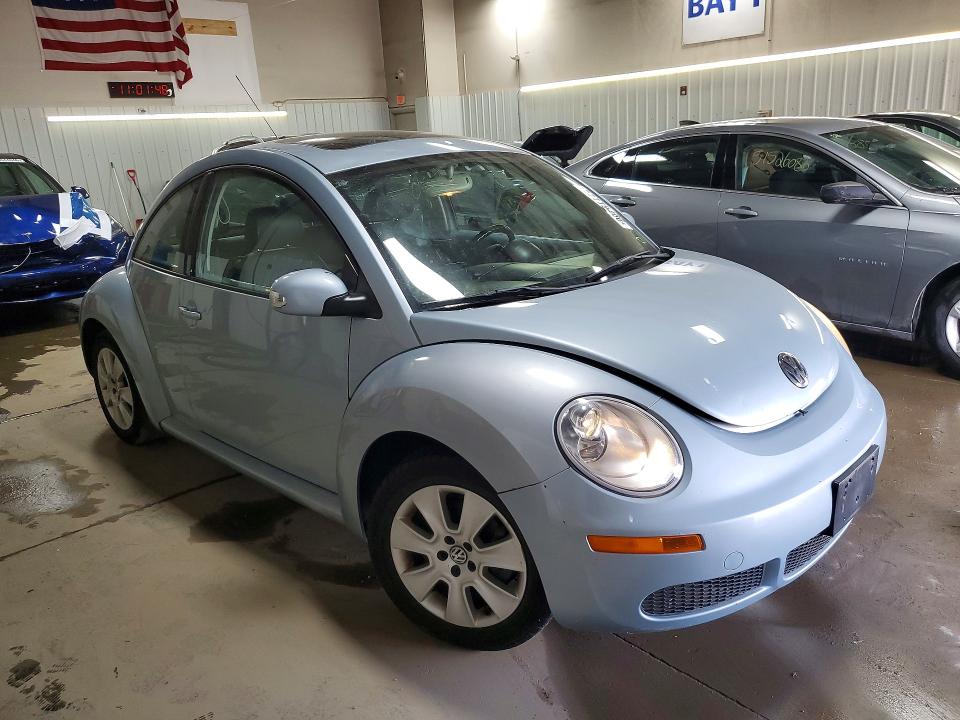 51119466 :رقم المزاد ، 3VWRW31C79M504343 vin ، 2009 Volkswagen New Beetle مزاد بيع