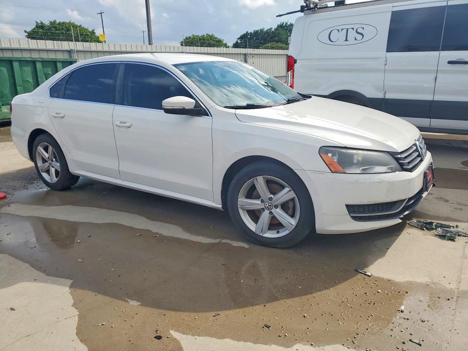 Продажа на аукционе авто 2013 Volkswagen Passat, vin: 1VWBP7A36DC095543, номер лота: 50676316