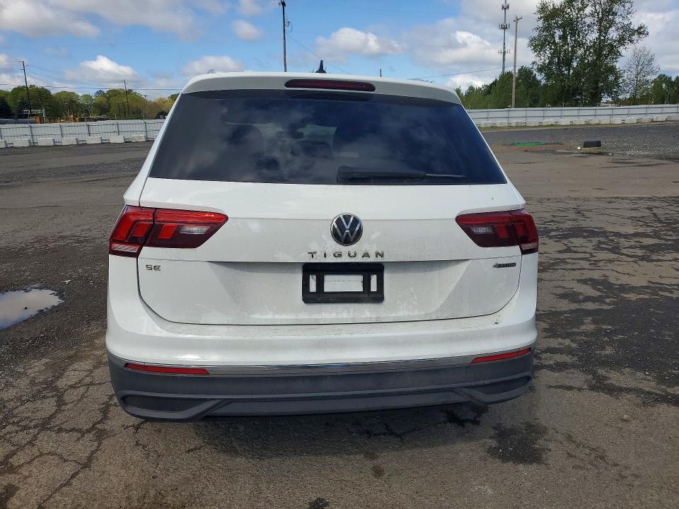 49860386 :رقم المزاد ، 3VV2B7AX2NM131976 vin ، 2022 Volkswagen Tiguan مزاد بيع