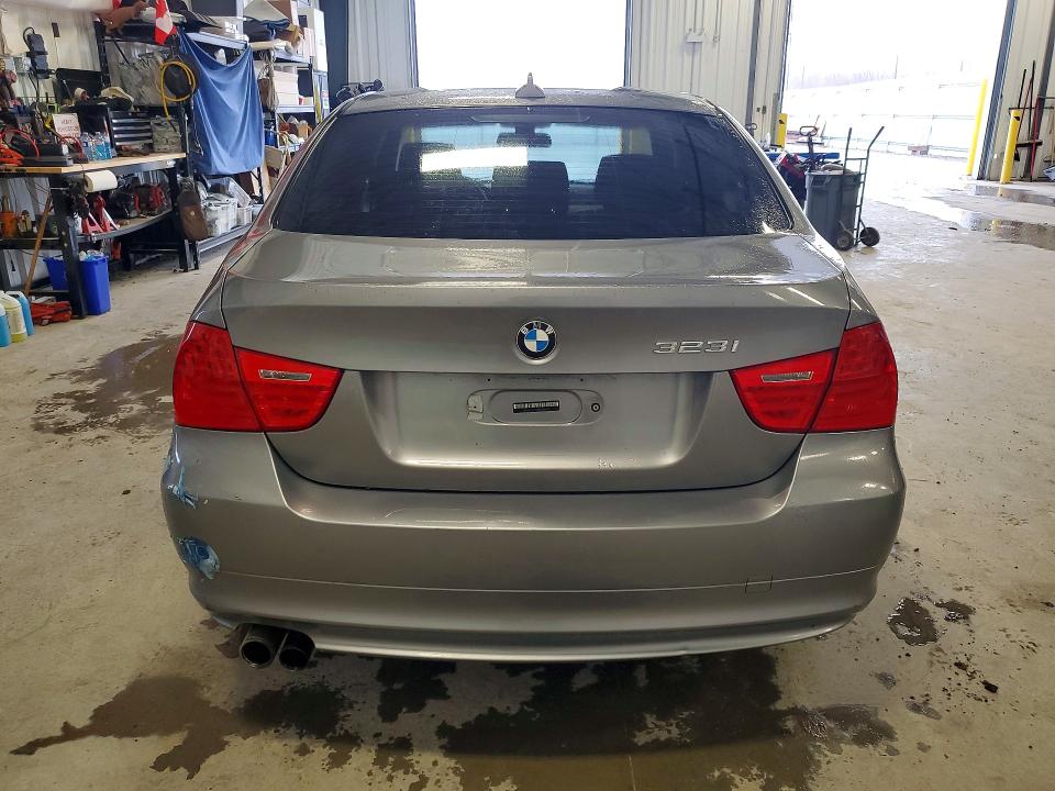 2011 Bmw 323 მანქანა იყიდება აუქციონზე, vin: WBAPG7C53BA795470, აუქციონის ნომერი: 49855986