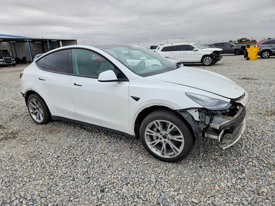 Продажа на аукционе авто 2021 Tesla Model Y, vin: 5YJYGAEE2MF172823, номер лота: 50677986