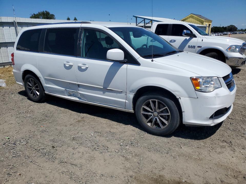 51868846 :رقم المزاد ، 2C4RDGCG4HR558027 vin ، 2017 Dodge Grand Caravan مزاد بيع
