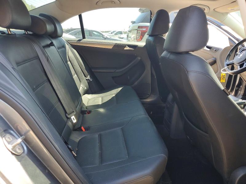 51434286 :رقم المزاد ، 3VWD67AJ4GM373238 vin ، 2016 Volkswagen Jetta مزاد بيع