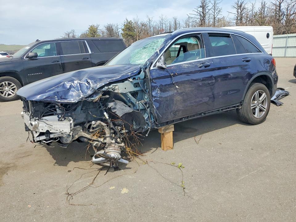 50136616 :رقم المزاد ، W1N0G8EB4NG096422 vin ، 2022 Mercedes-benz Glc مزاد بيع