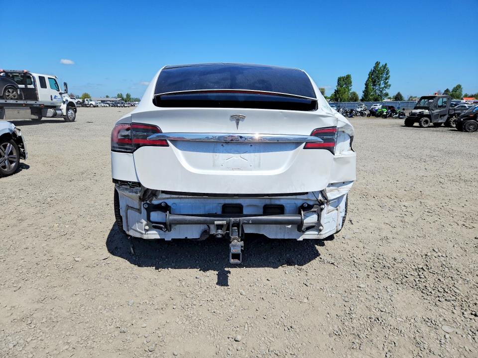 Продажа на аукционе авто 2020 Tesla Model X, vin: 5YJXCDE26LF235211, номер лота: 50598246