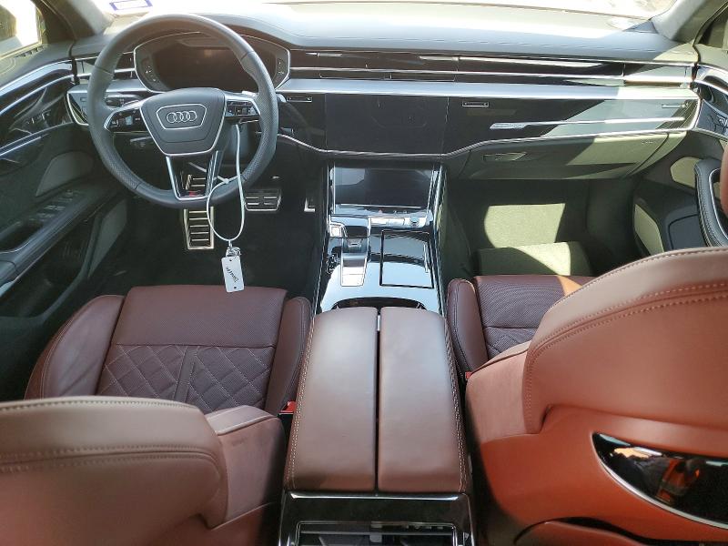 48851766 :رقم المزاد ، WAULSAF86RN005064 vin ، 2024 Audi S8 مزاد بيع