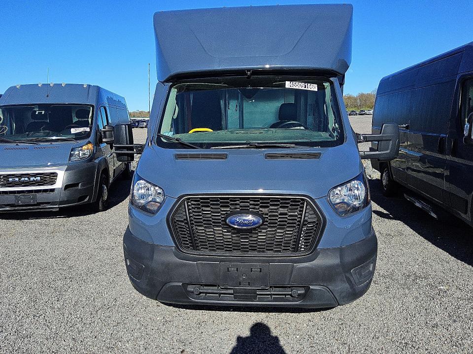 45509166 :رقم المزاد ، 1FDDF6P89MKA56121 vin ، 2021 Ford Transit مزاد بيع
