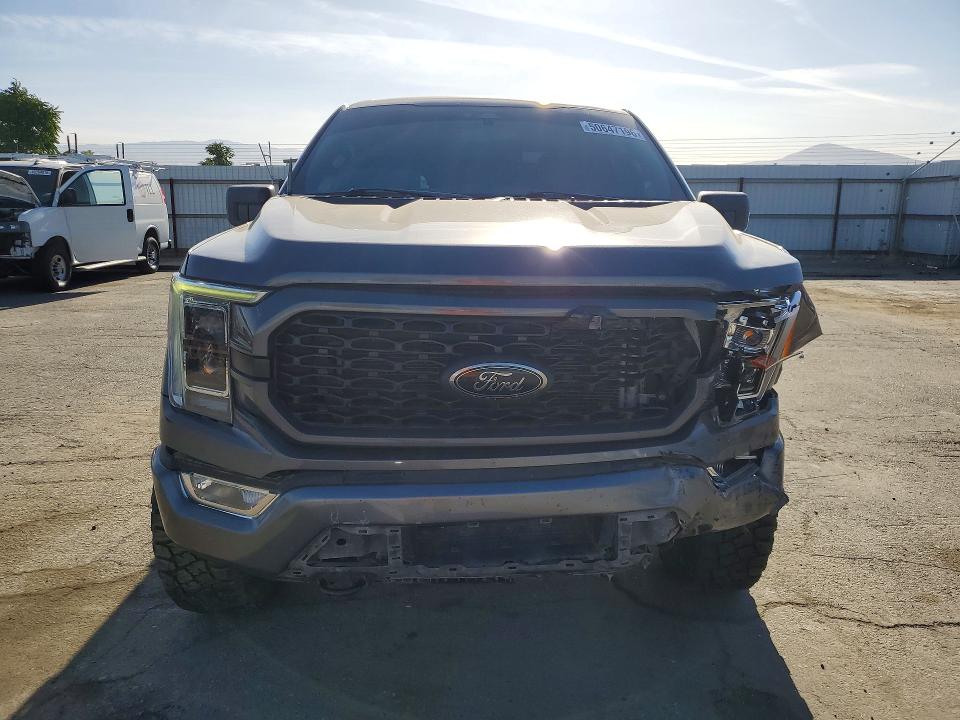 50647196 :رقم المزاد ، 1FTEW1EP7NFB92392 vin ، 2022 Ford F150 مزاد بيع