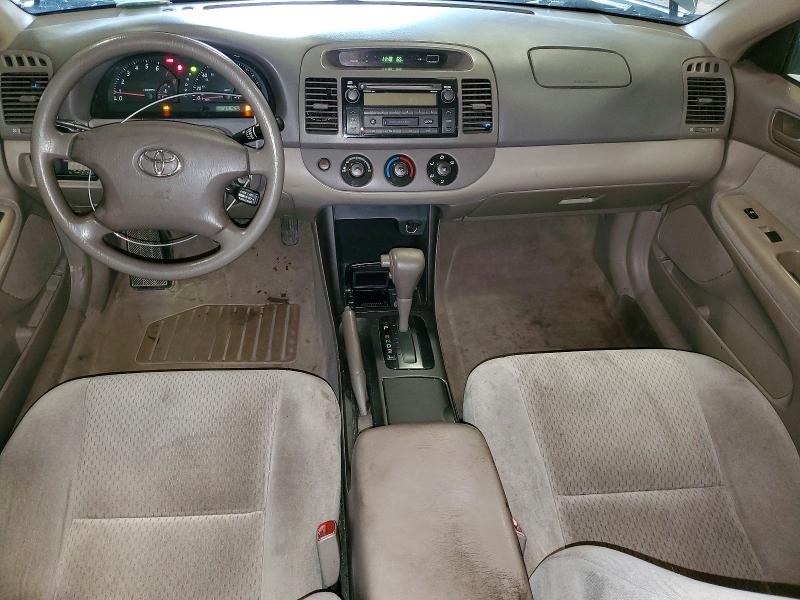50004186 :رقم المزاد ، 4T1BE32K14U872126 vin ، 2004 Toyota Camry مزاد بيع