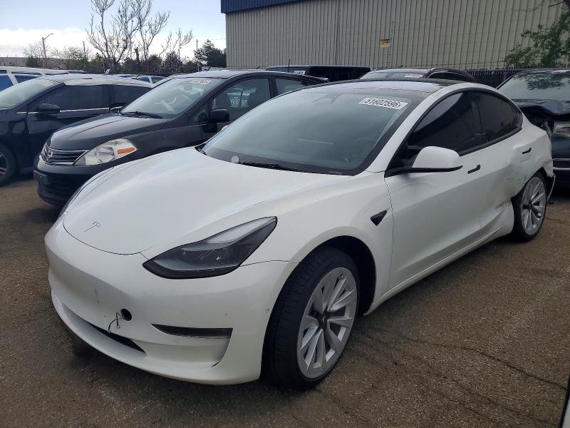 51602596 :رقم المزاد ، 5YJ3E1EB6NF321449 vin ، 2022 Tesla Model 3 مزاد بيع