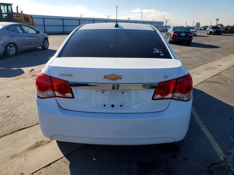 2015 Chevrolet Cruze მანქანა იყიდება აუქციონზე, vin: 1G1PE5SB0F7296920, აუქციონის ნომერი: 50837836