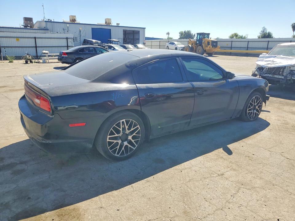 48688716 :رقم المزاد ، 2C3CDXHG8DH526751 vin ، 2013 Dodge Charger مزاد بيع