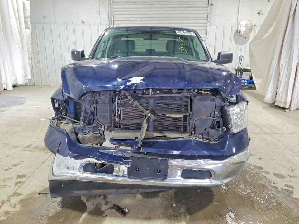 48469936 :رقم المزاد ، 1C6RR7ST4KS546750 vin ، 2019 Ram 1500 Classic مزاد بيع
