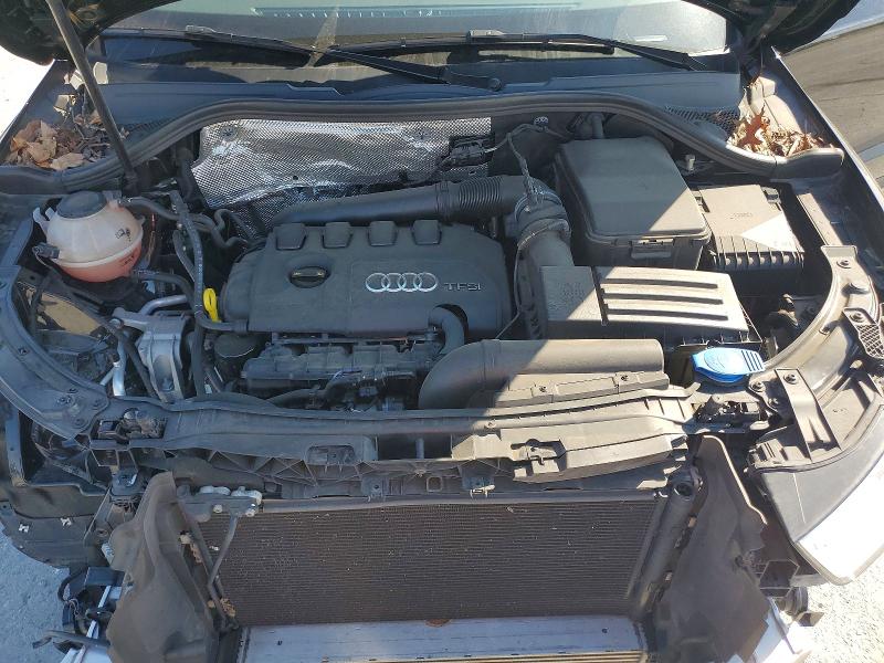 48921156 :رقم المزاد ، WA1BCCFS6JR007004 vin ، 2018 Audi Q3 مزاد بيع