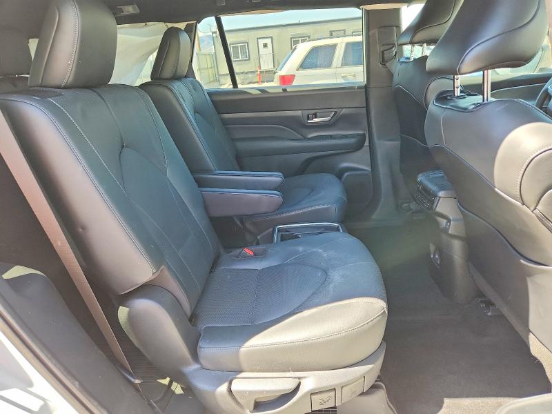 51907236 :رقم المزاد ، 5TDACAB5XSS055159 vin ، 2025 Toyota Grand Highlander Hybrid مزاد بيع