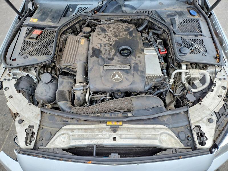 49227486 :رقم المزاد ، 55SWF4KB3FU030312 vin ، 2015 Mercedes-benz C مزاد بيع