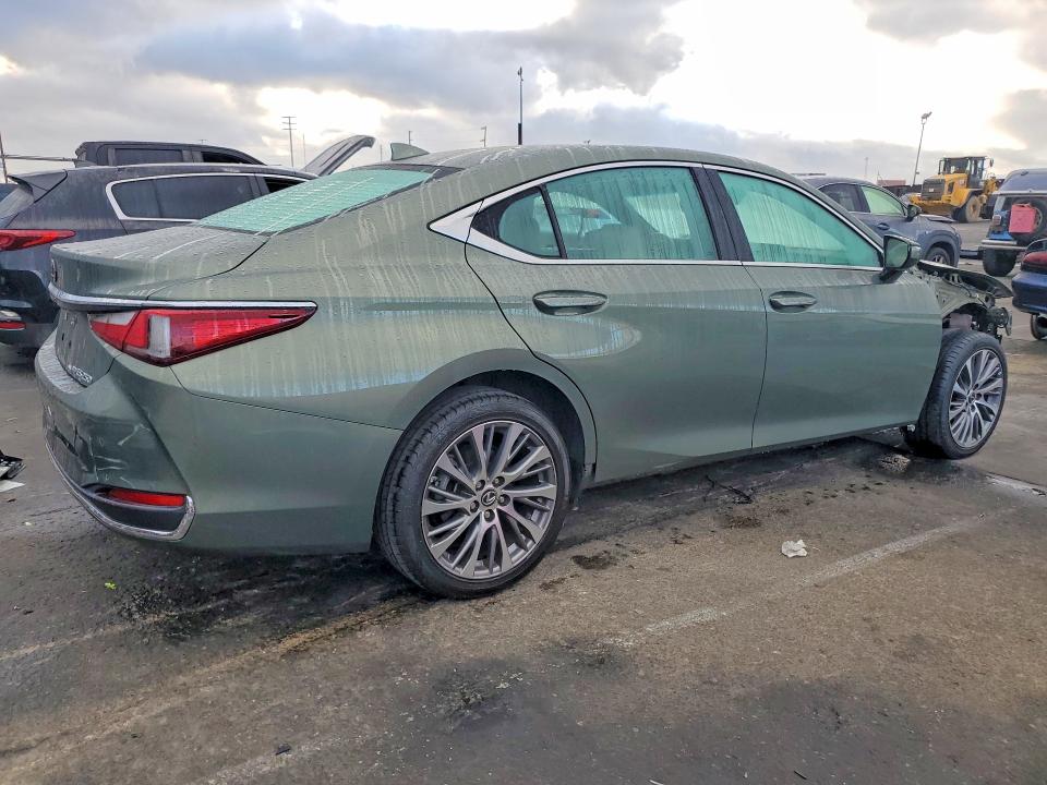 47735376 :رقم المزاد ، 58AD11D11MU004746 vin ، 2021 Lexus Es 250 مزاد بيع