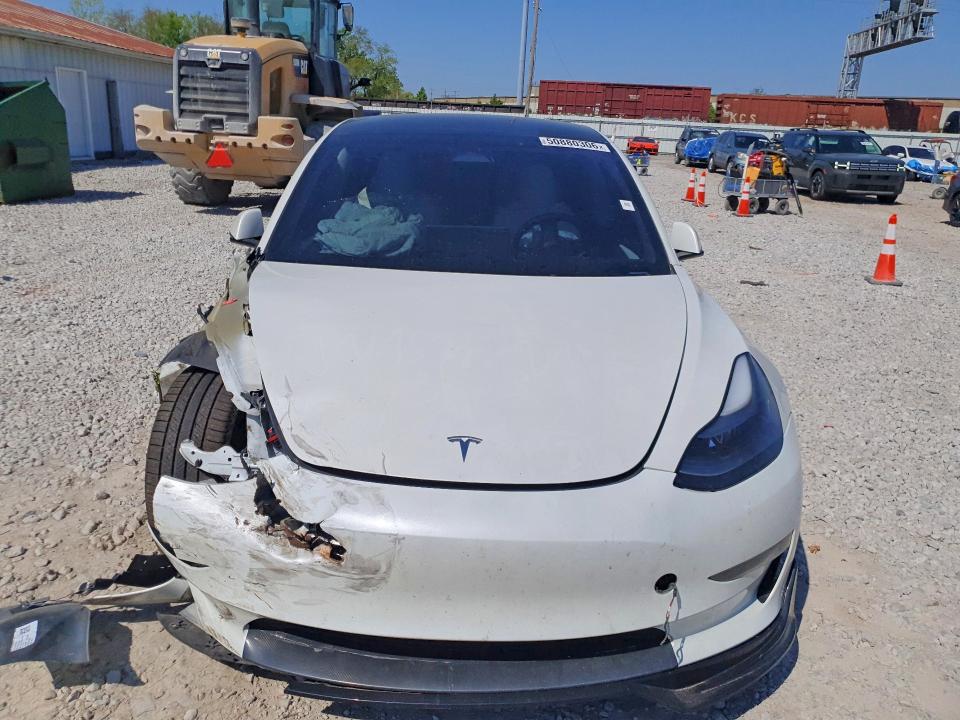 50880306 :رقم المزاد ، 5YJ3E1EA6PF563944 vin ، 2023 Tesla Model 3 مزاد بيع