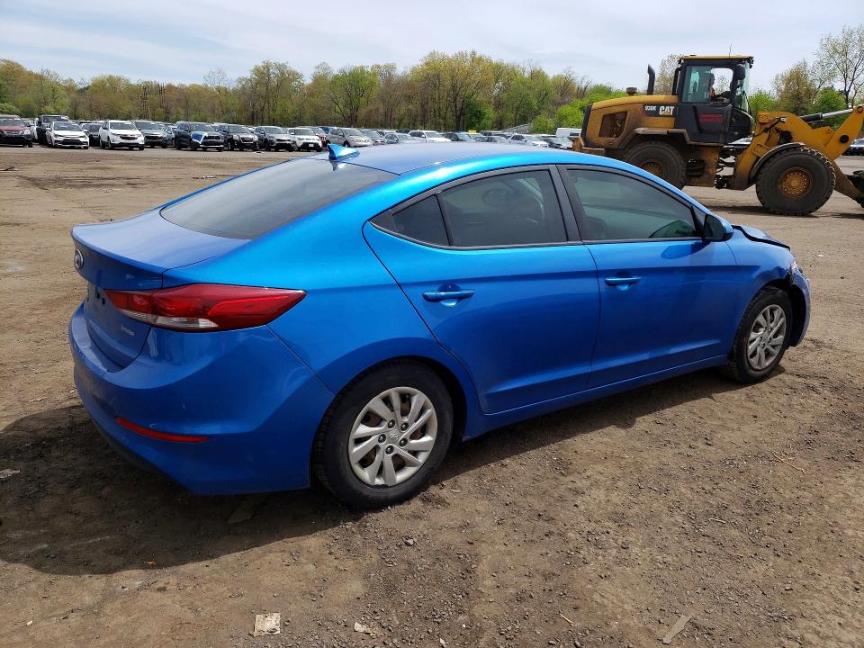 51490276 :رقم المزاد ، KMHD74LF2HU120662 vin ، 2017 Hyundai Elantra مزاد بيع