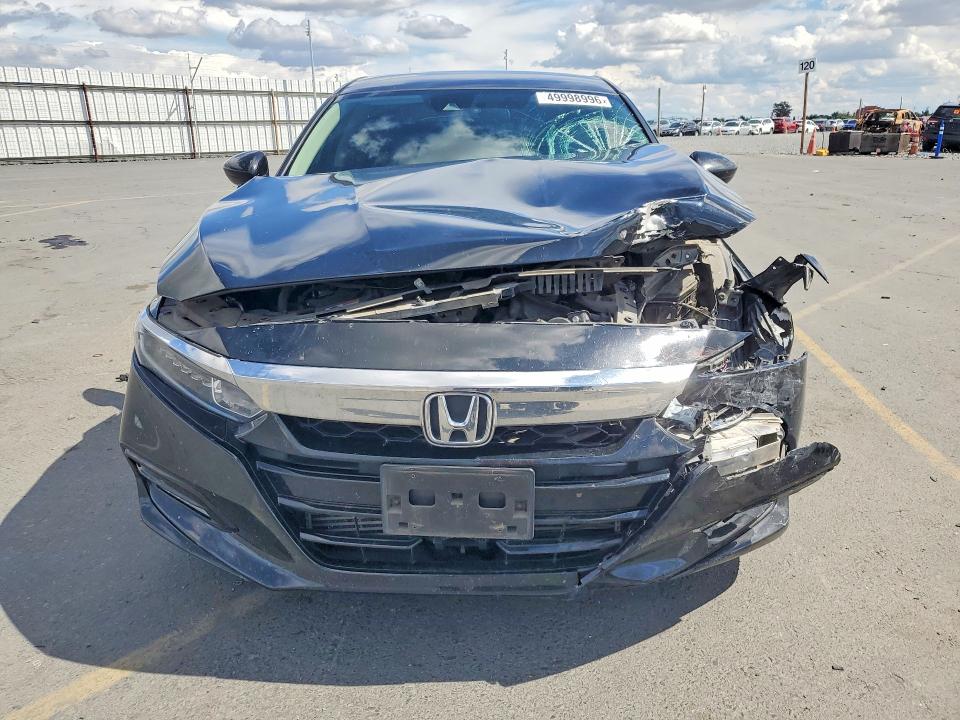49998996 :رقم المزاد ، 1HGCV1F14JA247894 vin ، 2018 Honda Accord مزاد بيع