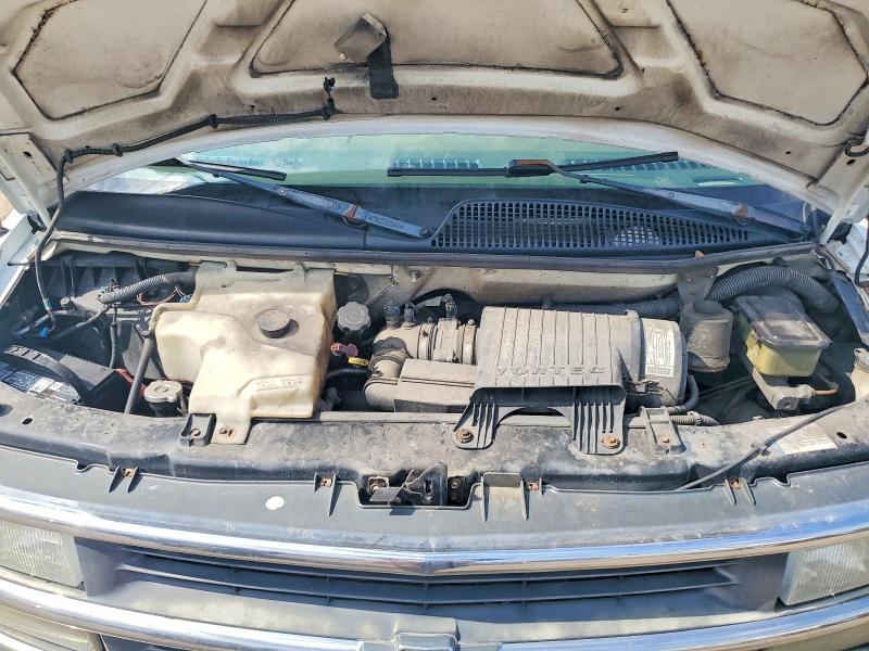 2002 Chevrolet Express G1500 მანქანა იყიდება აუქციონზე, vin: 1GCFG15R121183618, აუქციონის ნომერი: 49879606