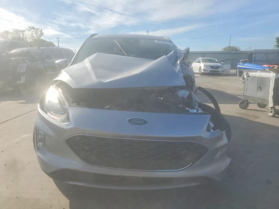 2021 Ford Escape მანქანა იყიდება აუქციონზე, vin: 1FMCU0H64MUA56690, აუქციონის ნომერი: 49100116