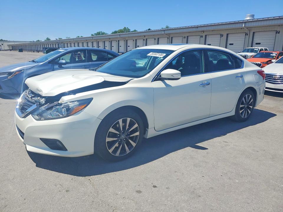 50363106 :رقم المزاد ، 1N4AL3APXHC184789 vin ، 2017 Nissan Altima مزاد بيع