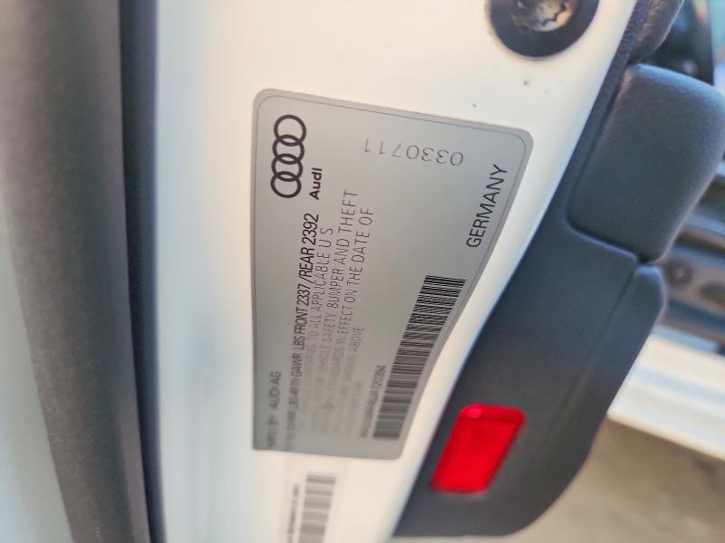 48776826 :رقم المزاد ، WAULMAF46JA120394 vin ، 2018 Audi A4 مزاد بيع
