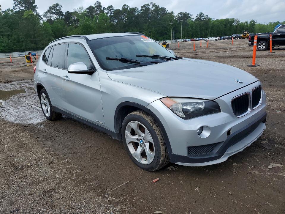 Продажа на аукционе авто 2015 Bmw X1, vin: WBAVM1C58FV318366, номер лота: 48670016