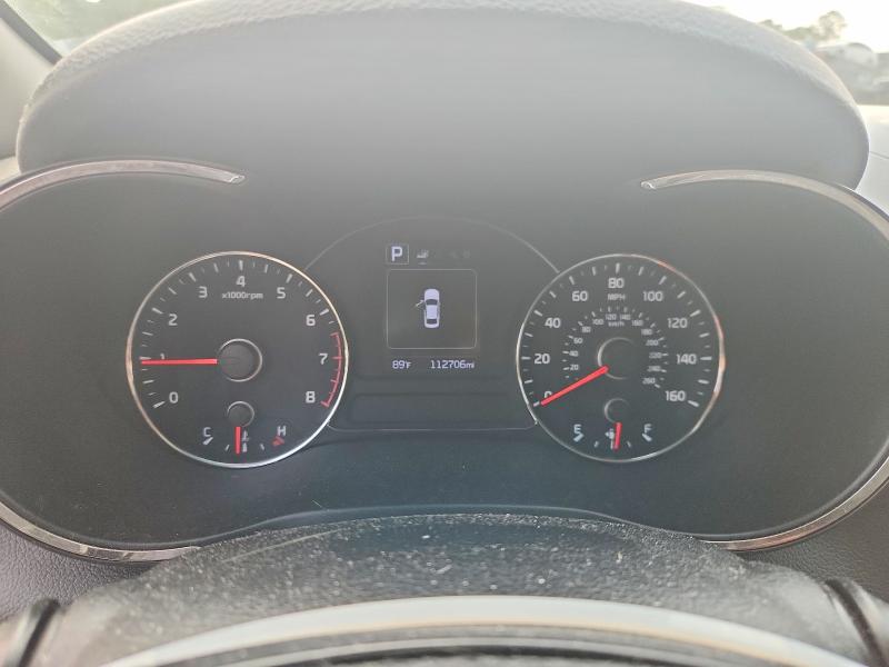 48470626 :رقم المزاد ، 3KPFL4A79JE220136 vin ، 2018 Kia Forte مزاد بيع