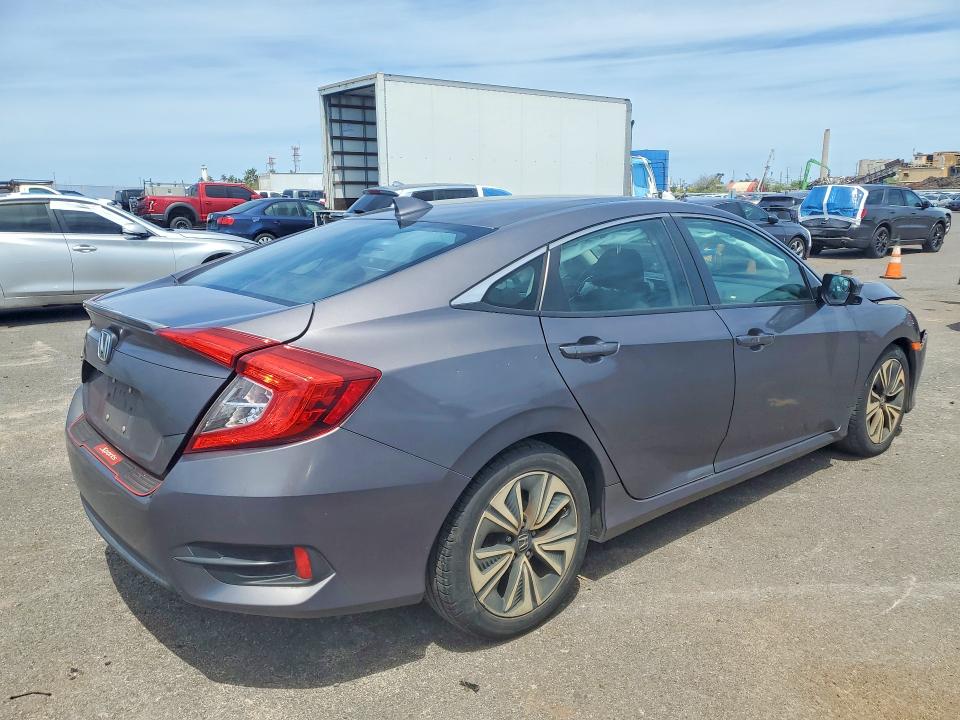 50516436 :رقم المزاد ، 2HGFC1F31HH641546 vin ، 2017 Honda Civic مزاد بيع
