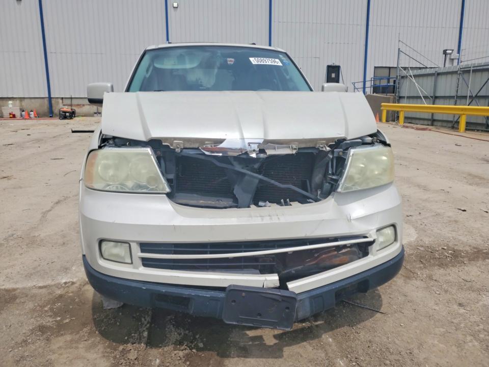 Продажа на аукционе авто 2005 Lincoln Navigator, vin: 5LMFU27585LJ18792, номер лота: 50897596