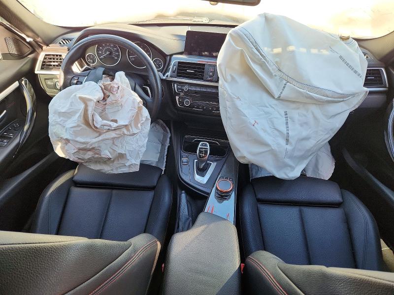 50781146 :رقم المزاد ، WBA8D9C50JA607950 vin ، 2018 Bmw 330 مزاد بيع
