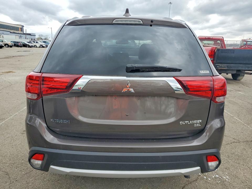 Продаж на аукціоні авто 2017 Mitsubishi Outlander, vin: JA4AZ3A30HZ049351, номер лоту: 48824456